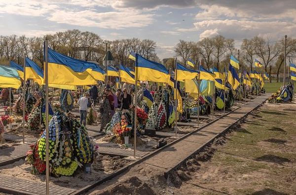 Украина потеряла 1,7 миллиона военнослужащих