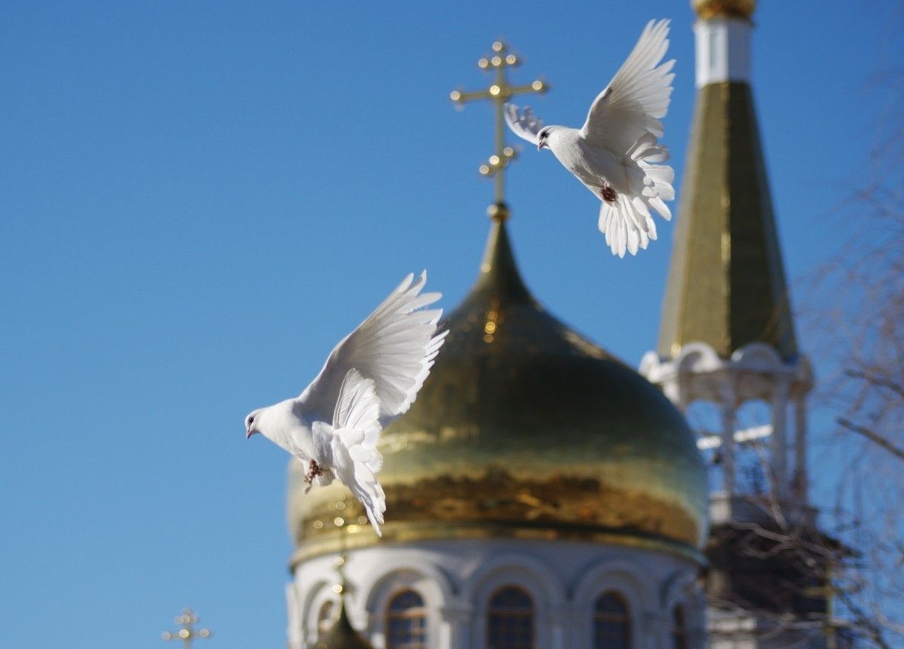 Православные верующие отмечают Родительскую субботу Великого поста 7 марта