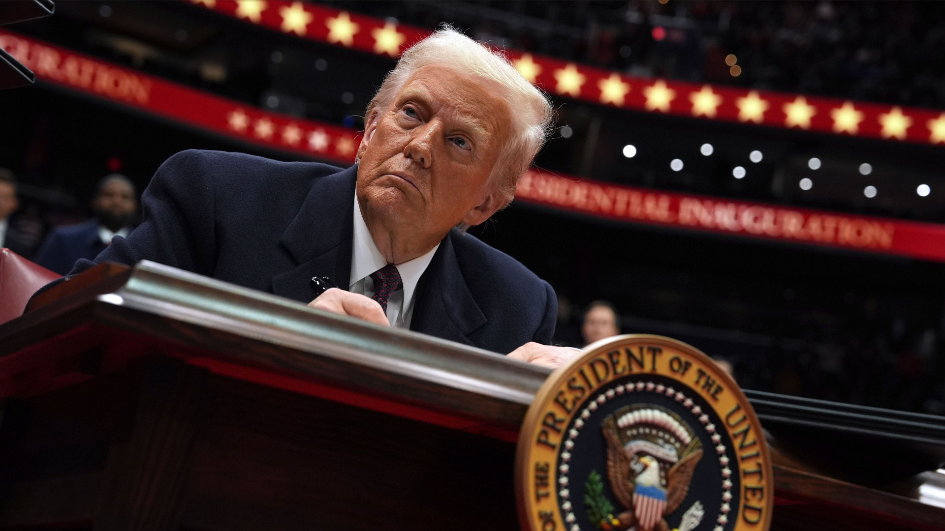 До 6 апреля намерен завершить войну с Ираном Трамп