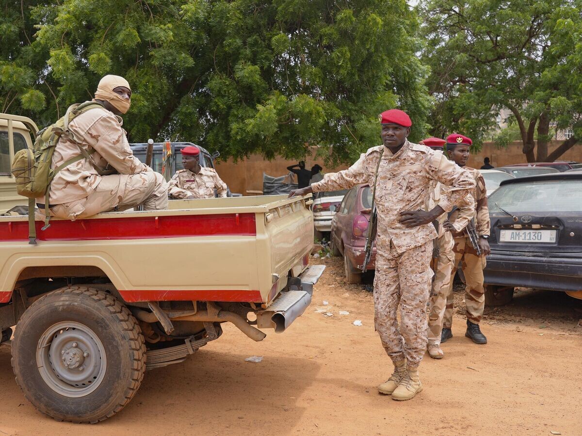 Нигер готовится к возможному конфликту с Францией