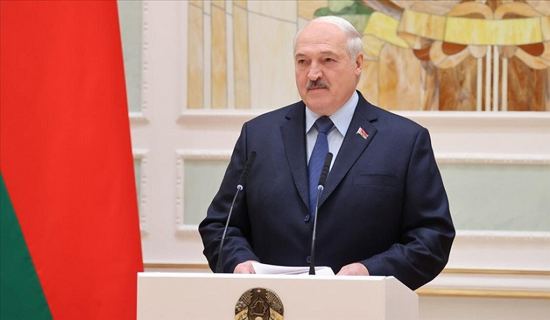 Лукашенко обратился к медработникам Беларуси, сказав о доступности оказания медпомощи